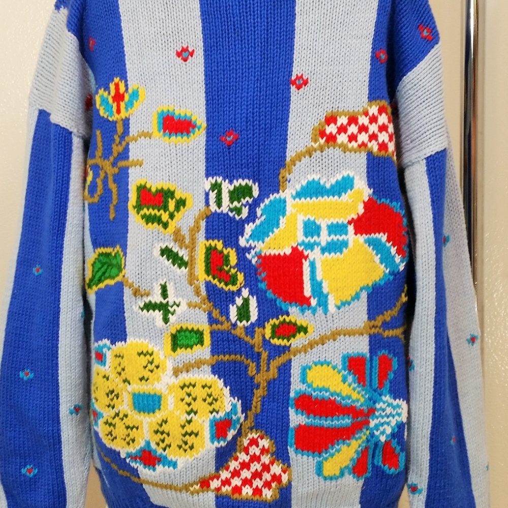 VTG 90s Graphic Sweater Floral Stripes Crew Neck M - Picture 7 of 8